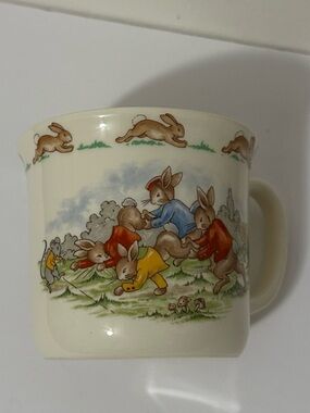 Royal Doulton 1984 English Bone China Children's Mug made in England